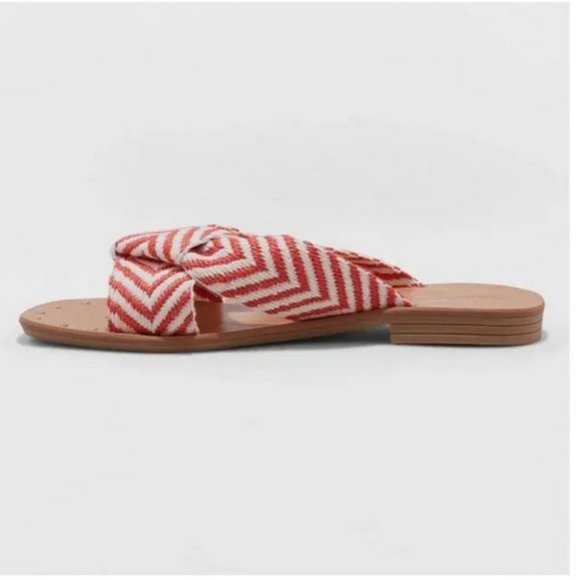 Women's Louise Chevron Print Knotted Slide Sandals - Universal Thread™ Red 7.5 - Picture 4 of 7